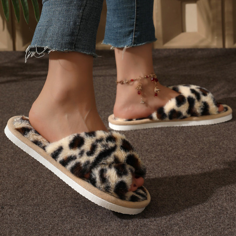 chausson-femme-leopard-élégant