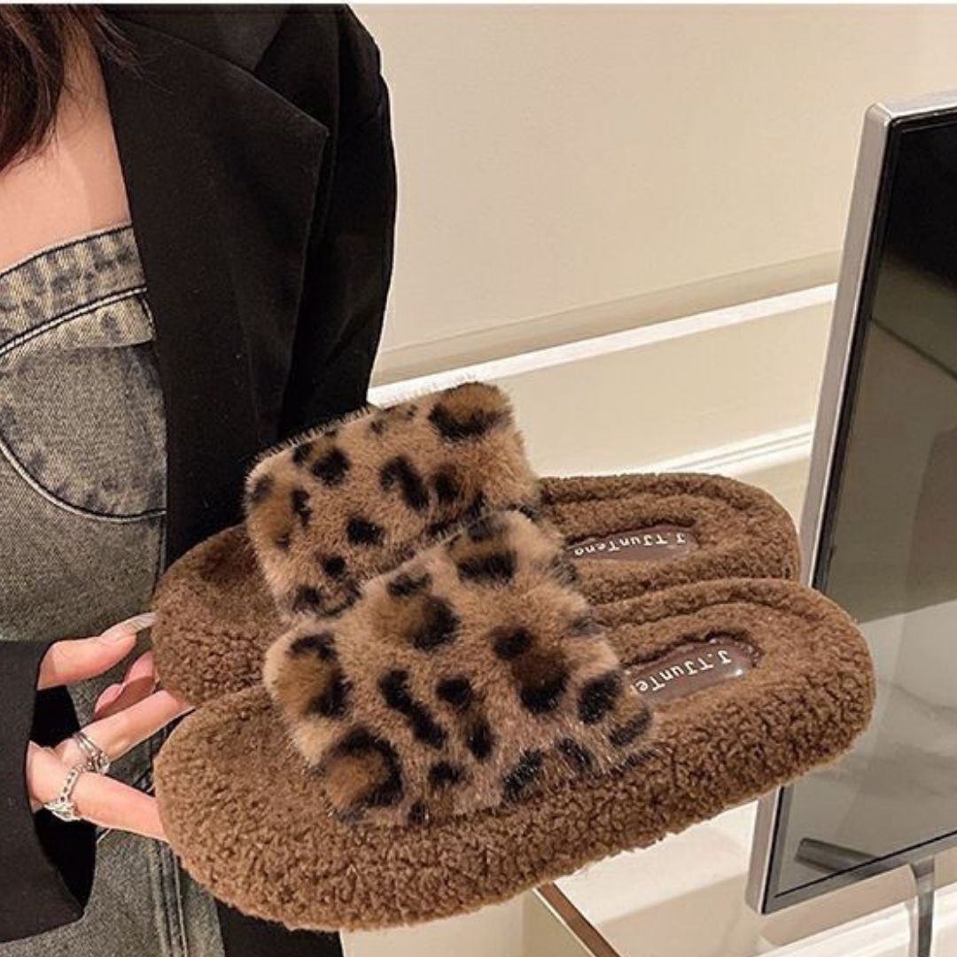 chaussons-femme-leopard-brun-tendance