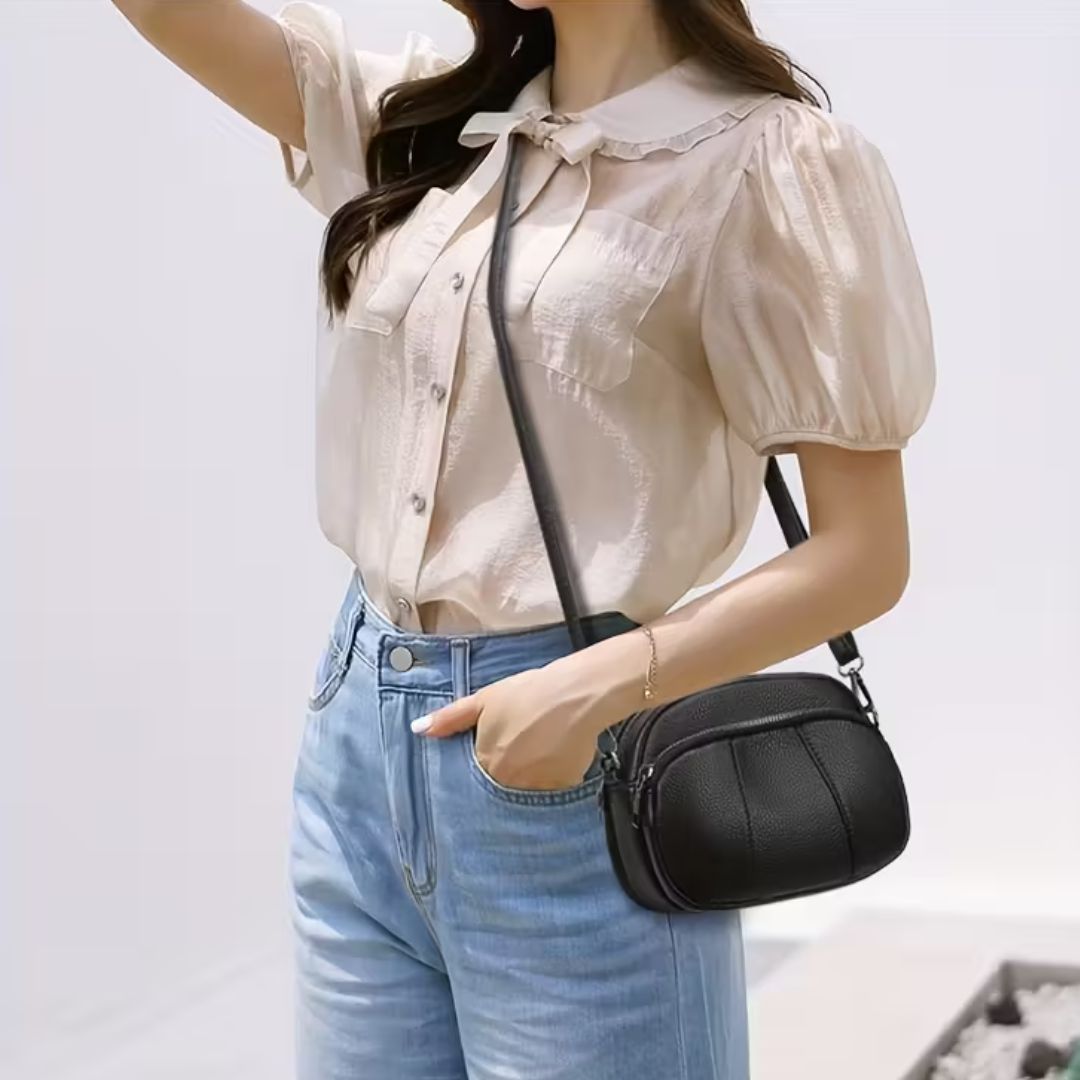 sac-a-bandouliere-noir-femme-decontractee