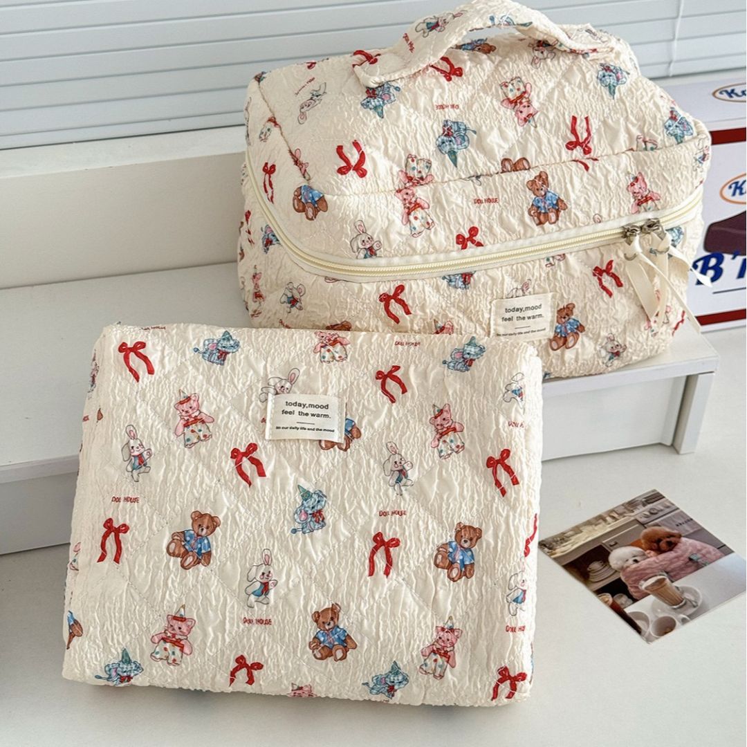 trousse-de-toilette-fleurs-nounours-moyen-grand-variante