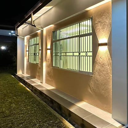 applique-murale-exterieur-cour