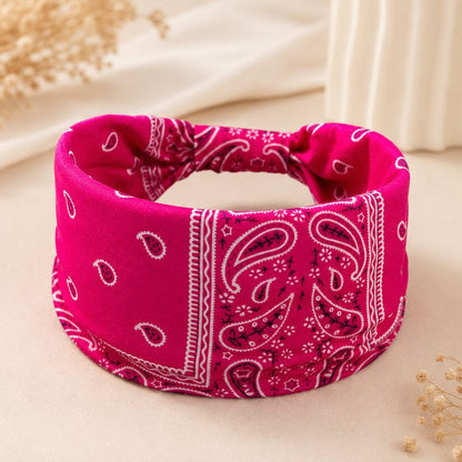 bandeau-bandana-rose-pour-attacher-les cheveux