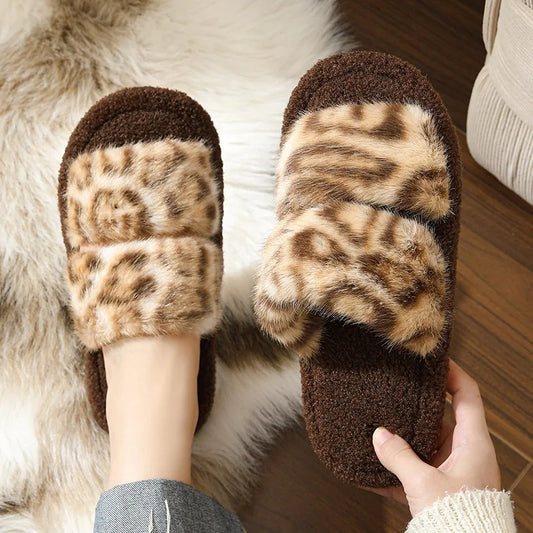 chaussons-femme-beiges-leopard