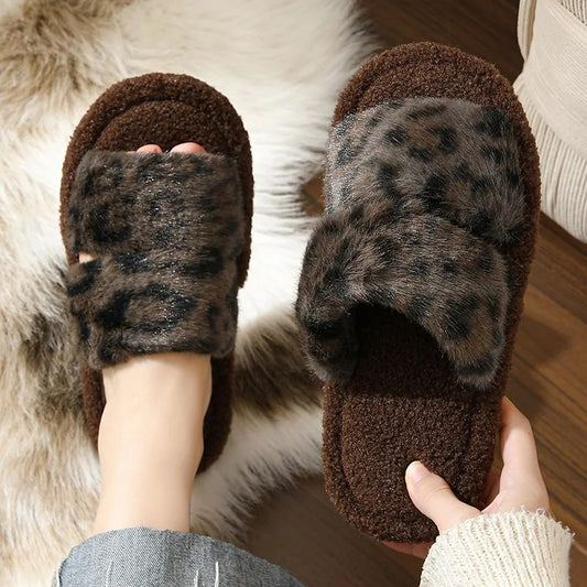 chaussons-femme-gris-leopard