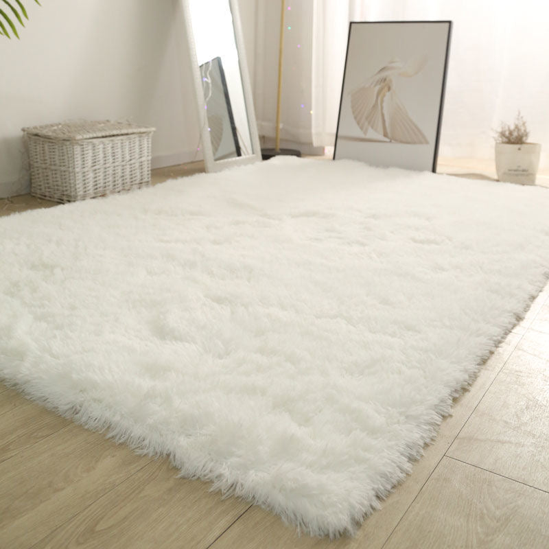 descente-de-lit-blanc-tapis-sol