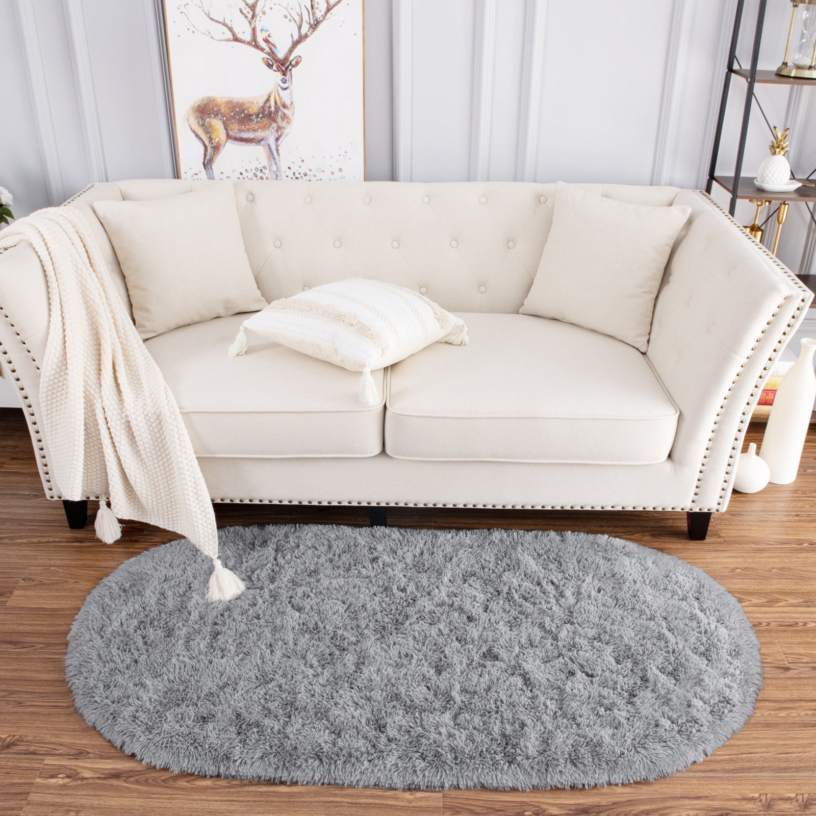 descente-de-lit-caroussel-gris-canape-blanc