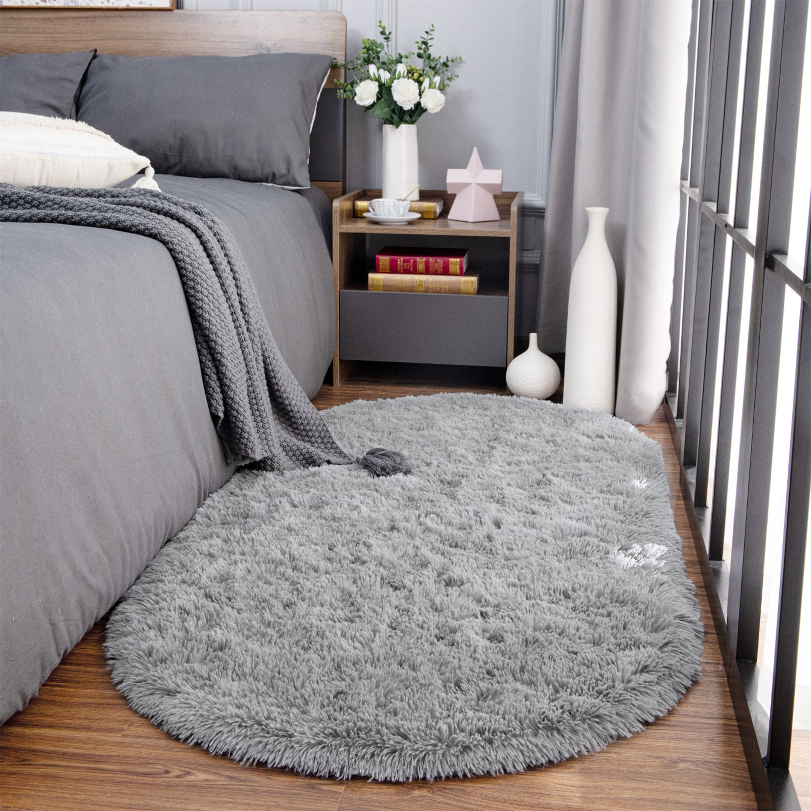 descente-de-lit-ovale-gris-caroussel_1