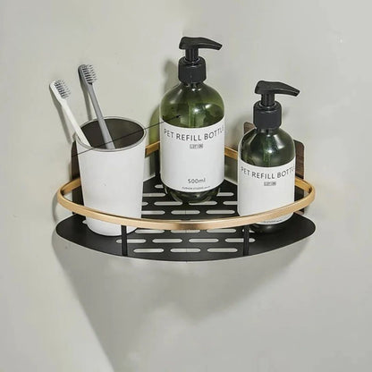 etagere-salle-de-bain-triangulaire-simple