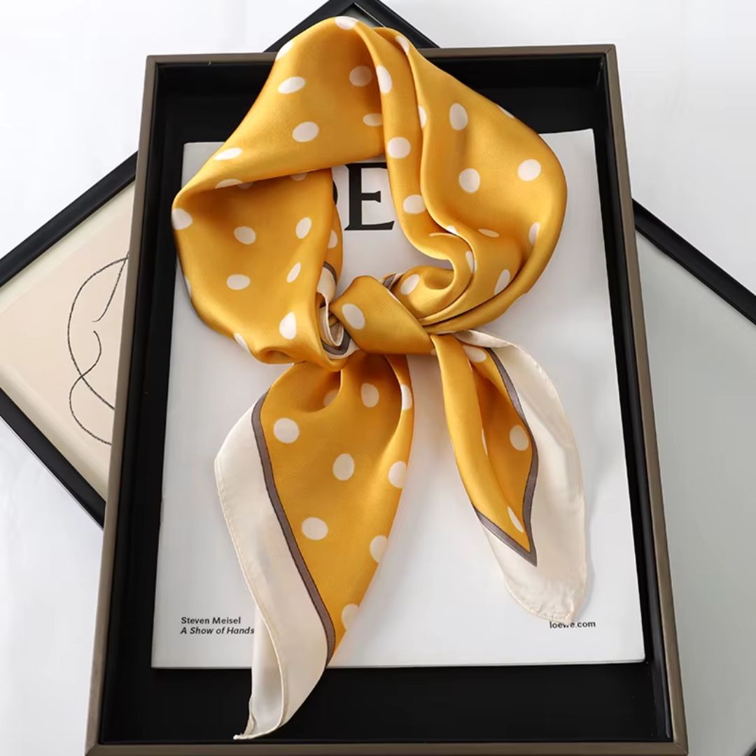 foulard-pour-femme-blanc-jaune