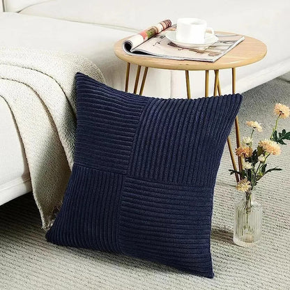 housse-de-coussin-bleu-fonce-chic