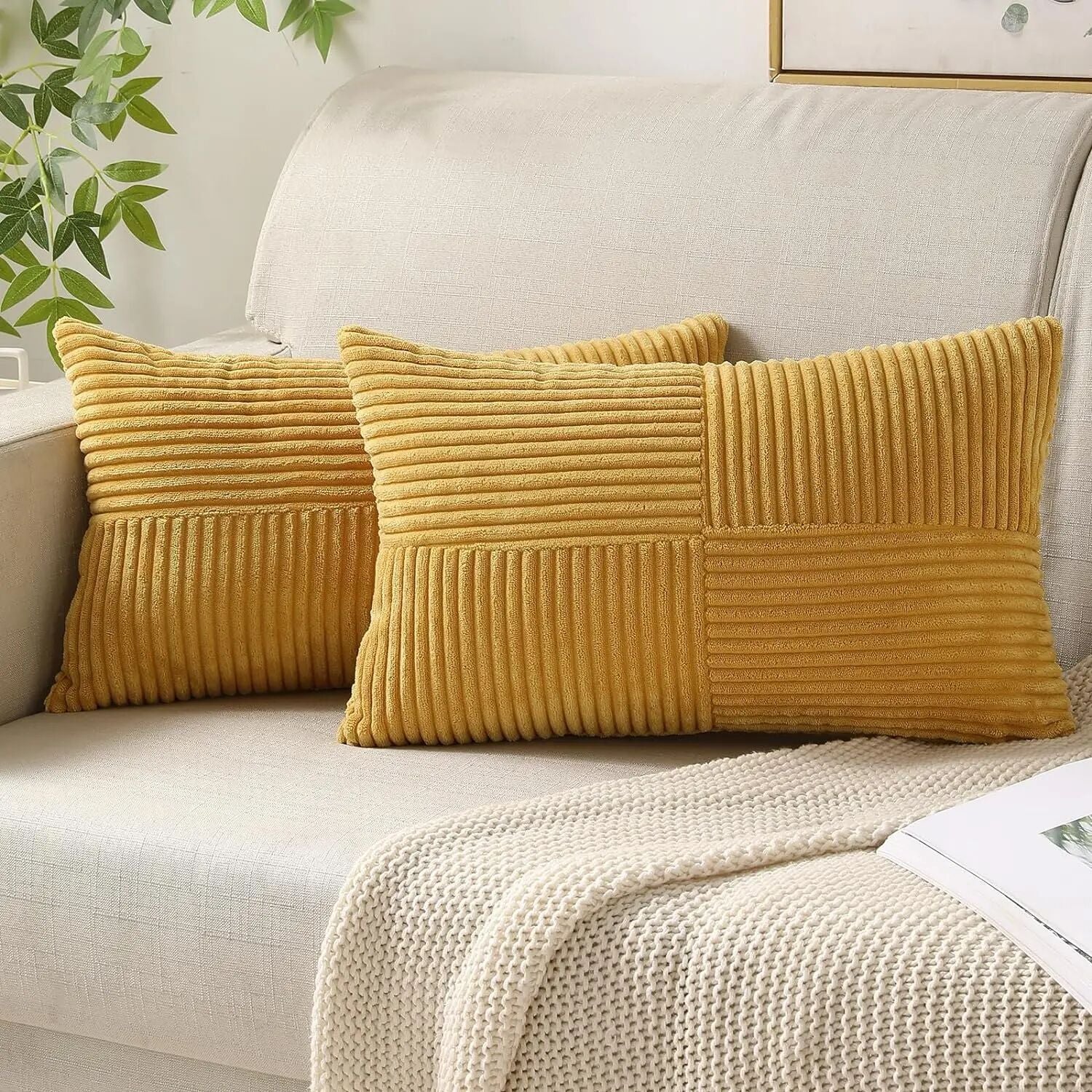 housse-de-coussin-jaune-velours-duo