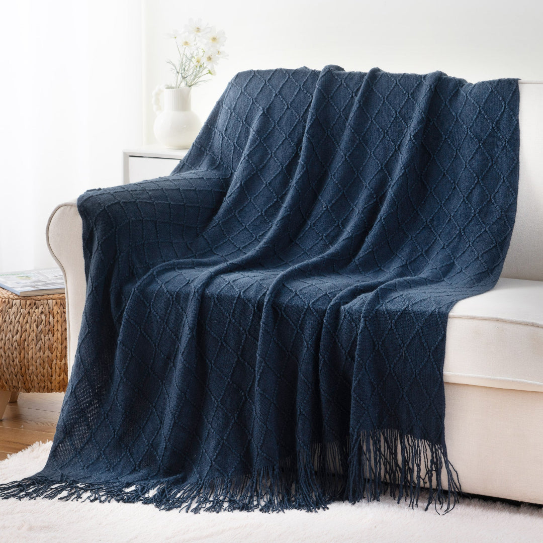 plaid-chauffant-aurore-bleu-nuit-salon