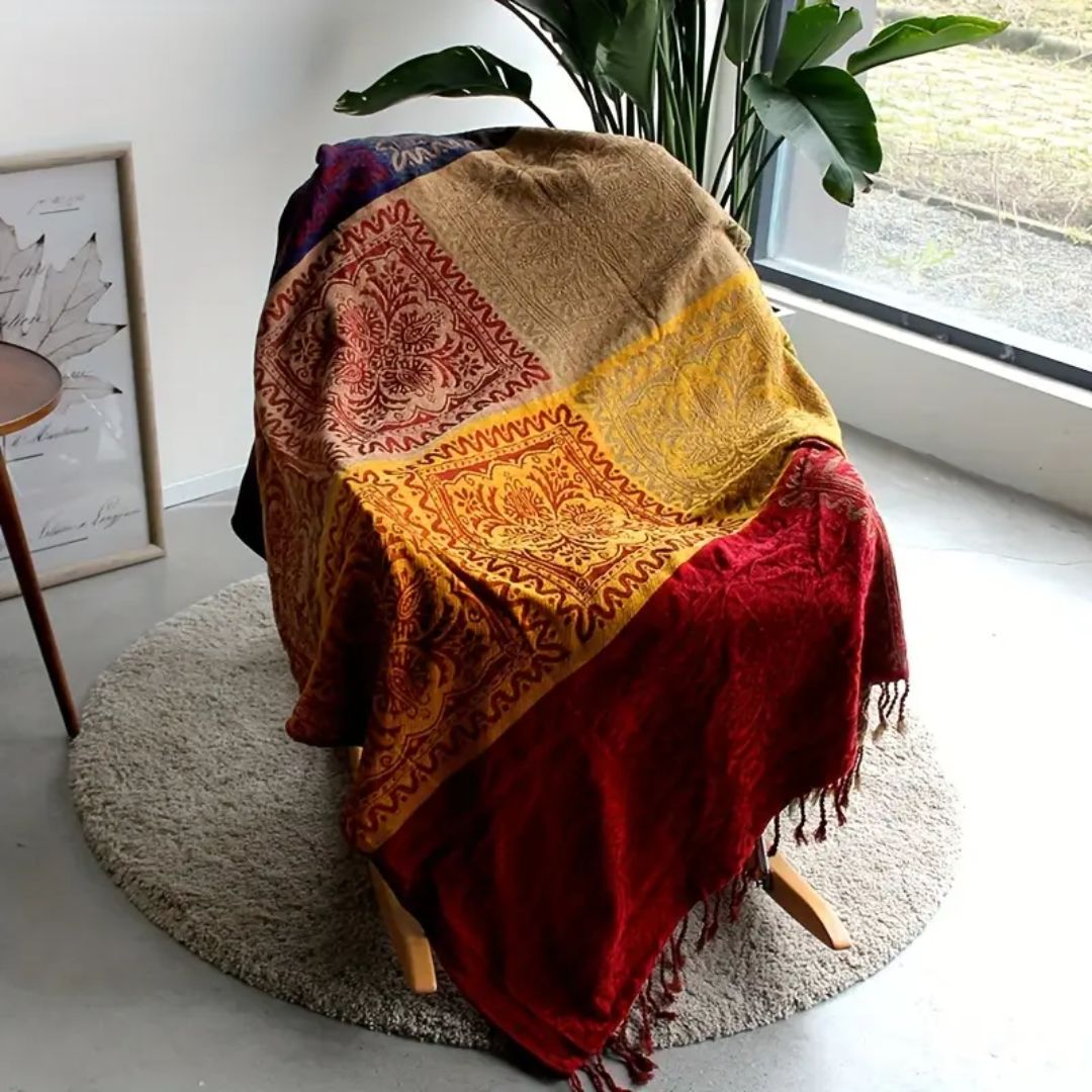 plaid-chauffant-boheme-fireside-sur-chaise_07d8e0de-20f0-468d-86b1-d357d8a582a9