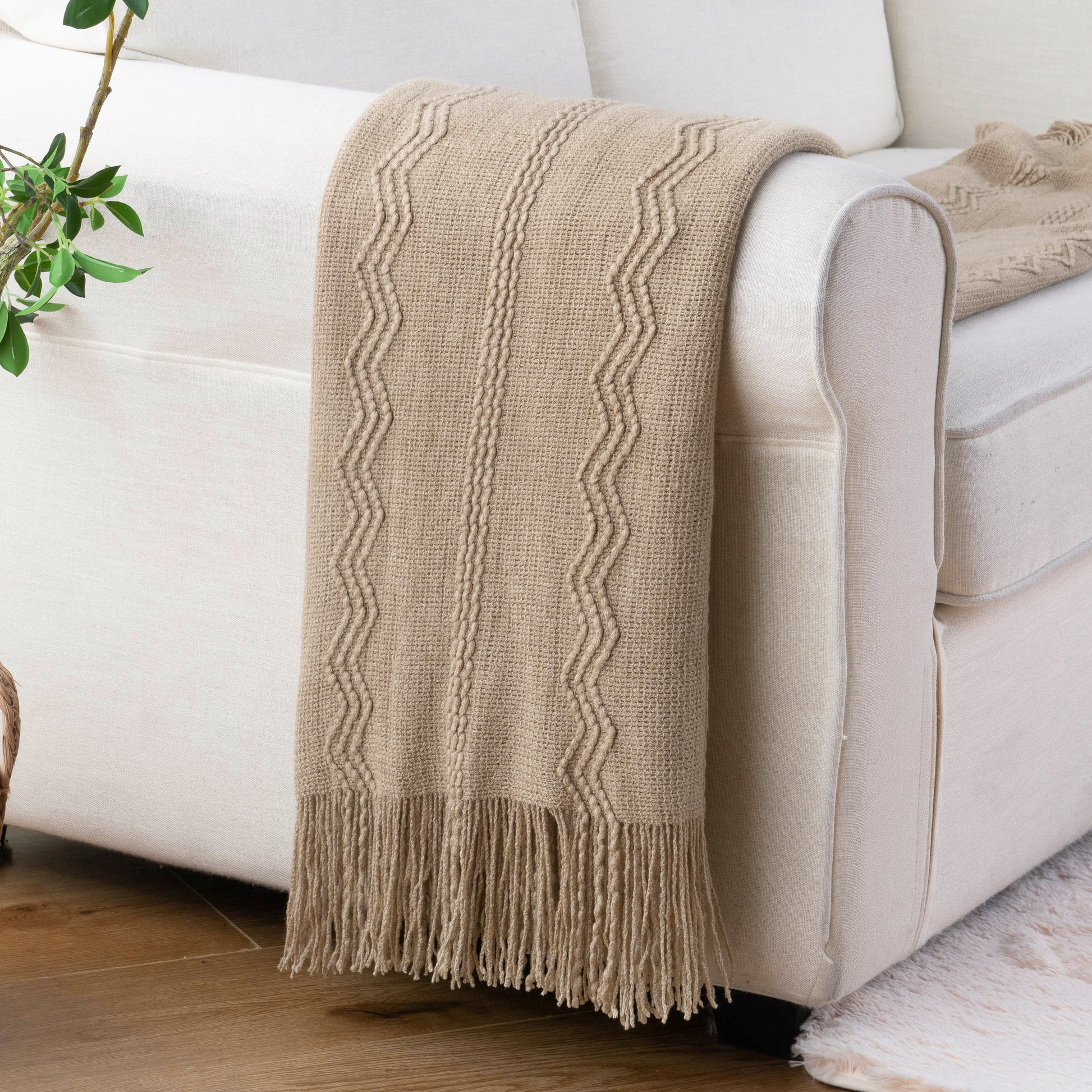 plaid-chauffant-canape-motifs-beige