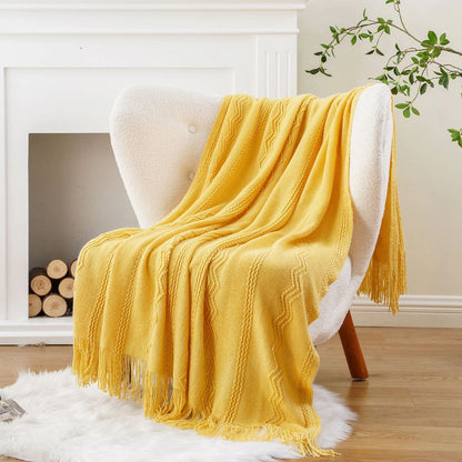 plaid-chauffant-canape-salon-jaune