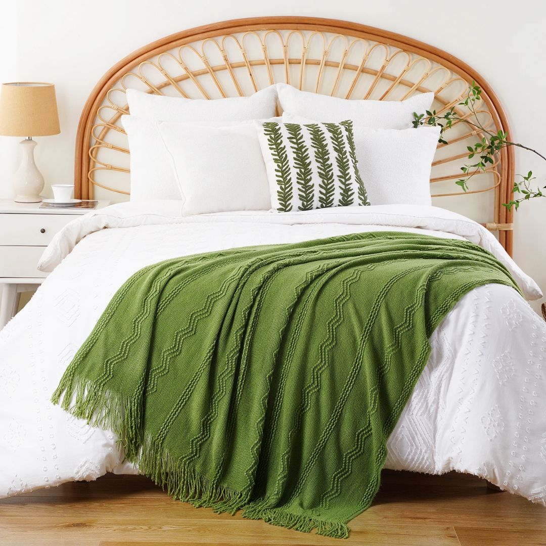 plaid-chauffant-caroussel-jete-lit-vert-olive