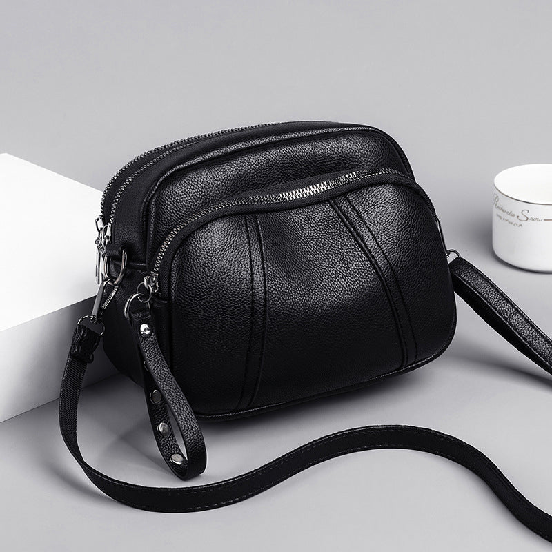 sac-à-bandoulière-femme-noir-détente