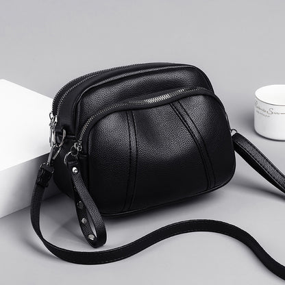 sac-à-bandoulière-femme-noir-détente