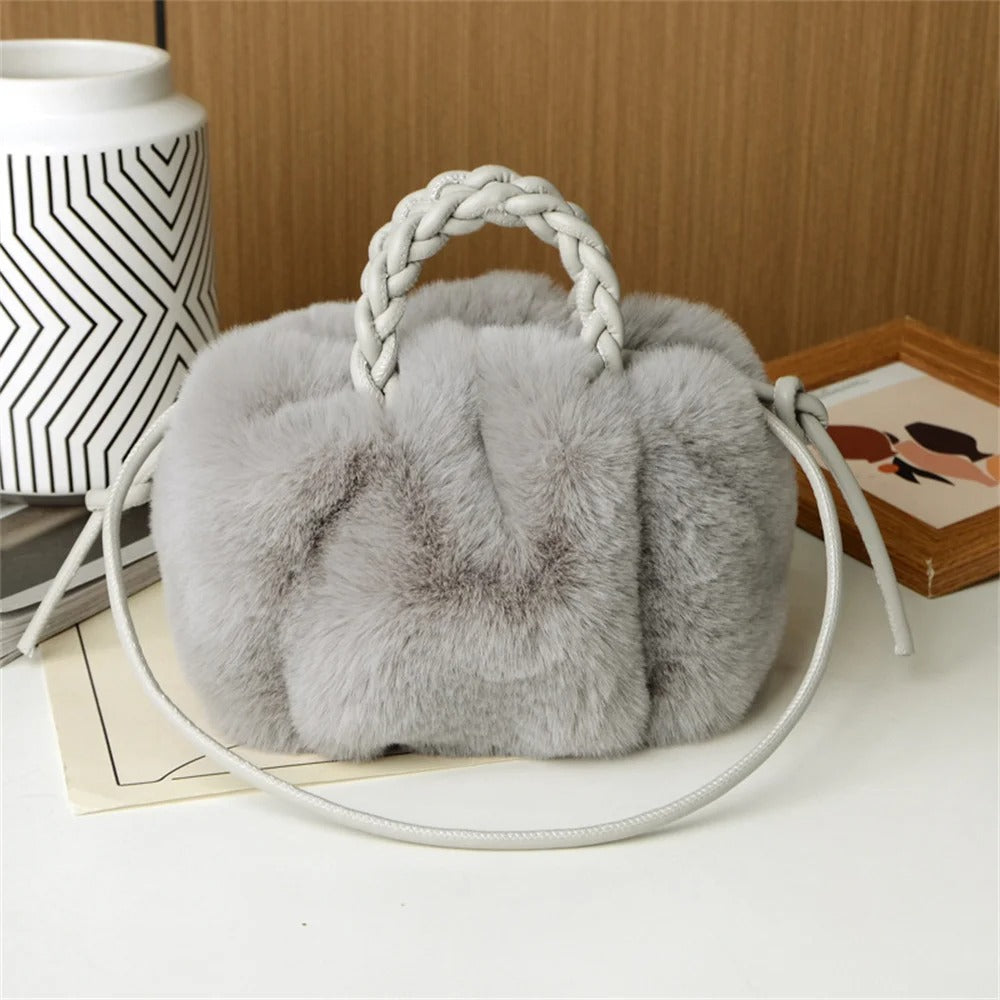 sac-a-bandouliere-femme-peluche-gris