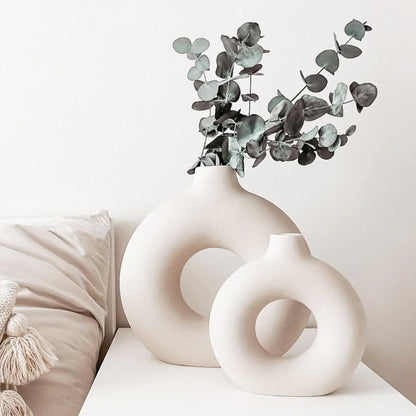 sculpture-caroussel-noir-blanc-duo_538682a7-2f62-4ace-a914-90d785b1a37d
