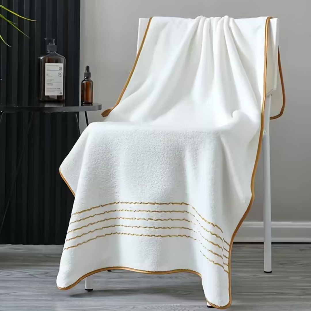 serviette-de-bain-blanc