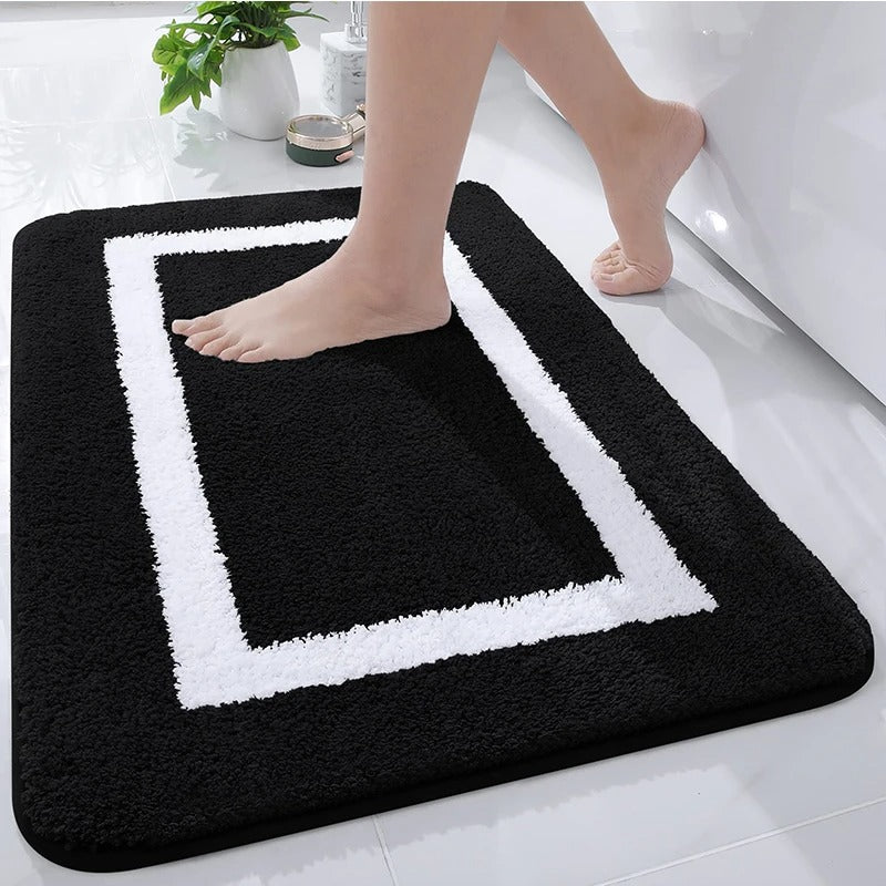 tapis-salle-de-bain-noir