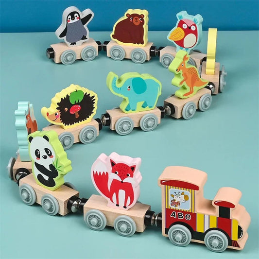 train-en-bois-caroussel-animaux-foret