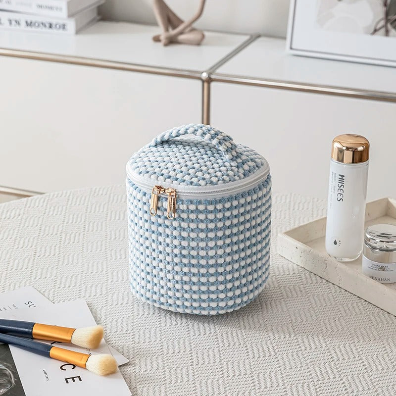 trousse-de-maquillage-bleu-rond