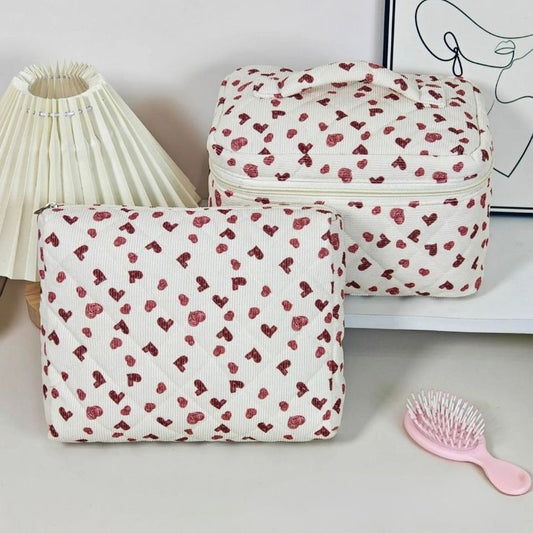 trousse-de-maquillage-coeurs-duo