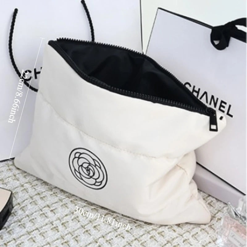 trousse-de-maquillage-coton-beige