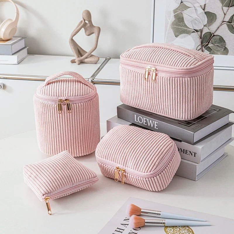 trousse-de-maquillage-ensemble-rose