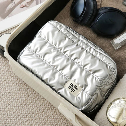 trousse-de-maquillage-grise-voyages