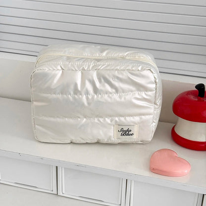 trousse-de-maquillage-mini-blanche
