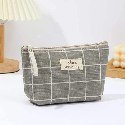 trousse-de-maquillage-rayée-style 