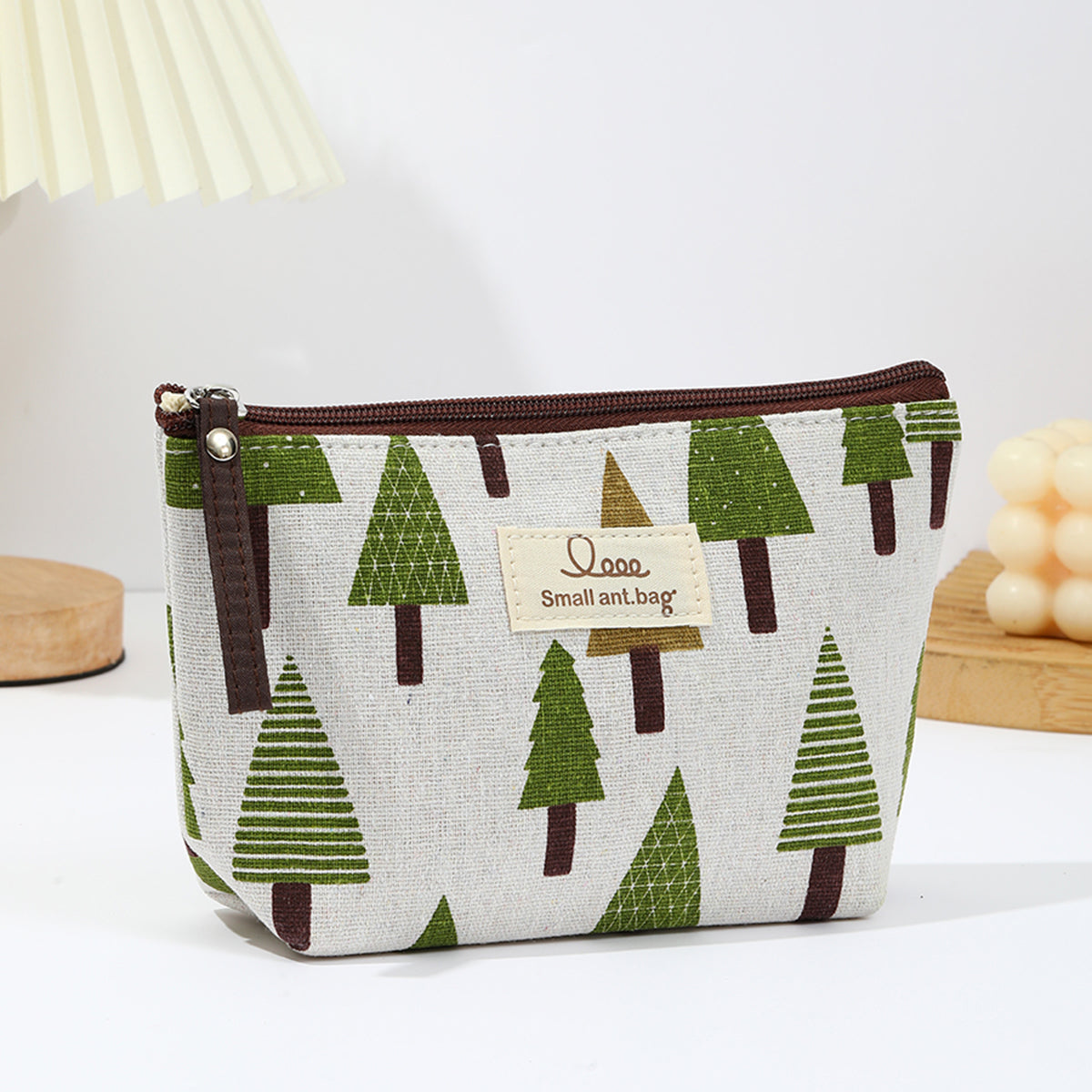 trousse-de-maquillage-sapins-tendance