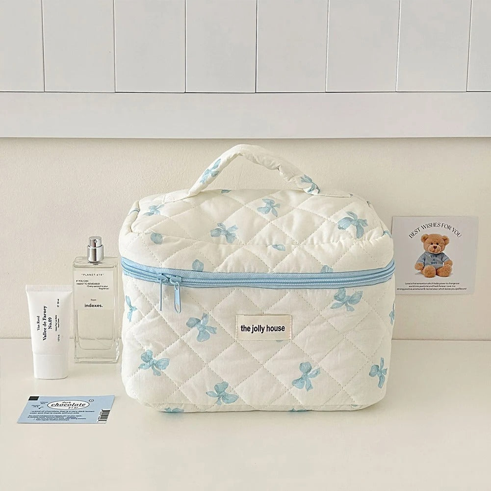 trousse-de-toilette-femme-bleu-design-L