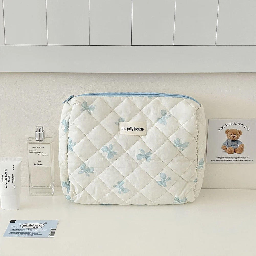 trousse-de-toilette-femme-bleu-design-M