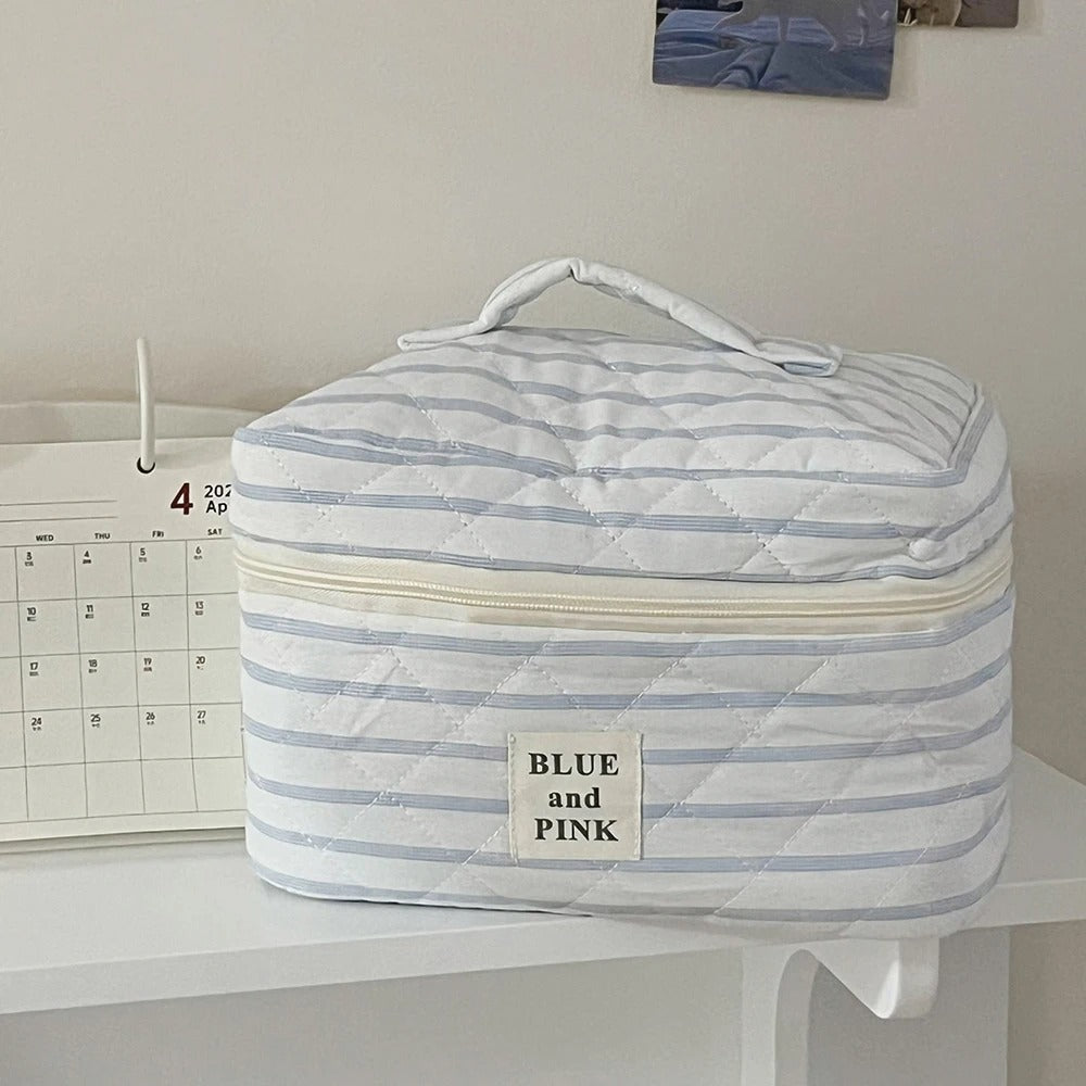 trousse-de-toilette-femme-bleu-grand