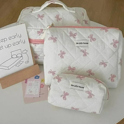 trousse-de-toilette-femme-caroussel1