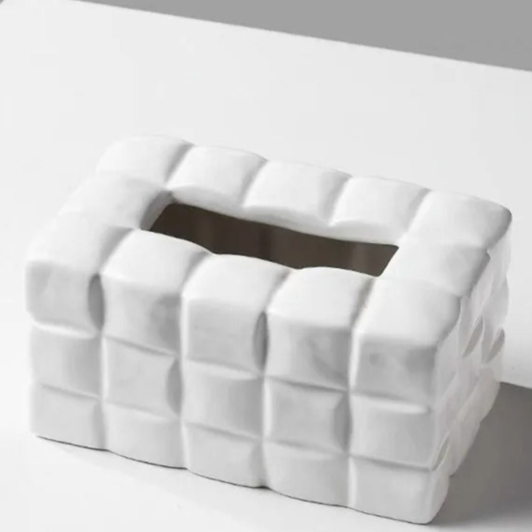 trousse-de-toilette-femme-ceramique-blanche