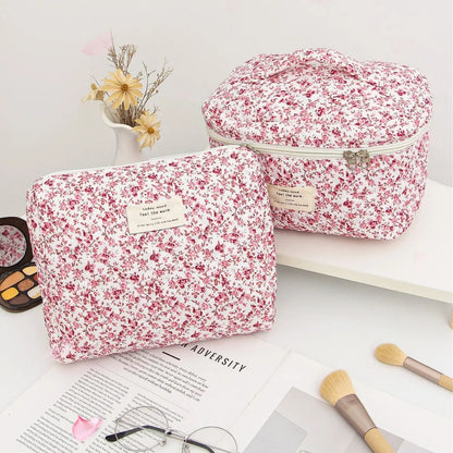 trousse-de-toilette-femme-duo-fleurs-roses