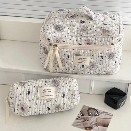trousse-de-toilette-femme-ensemble-pratique
