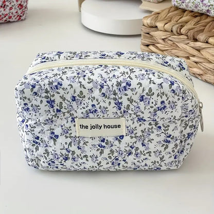 trousse-de-toilette-femme-fleurs-violettes-petit