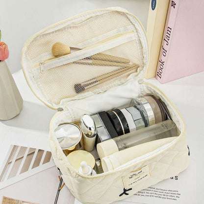 trousse-de-toilette-femme-grand-filet