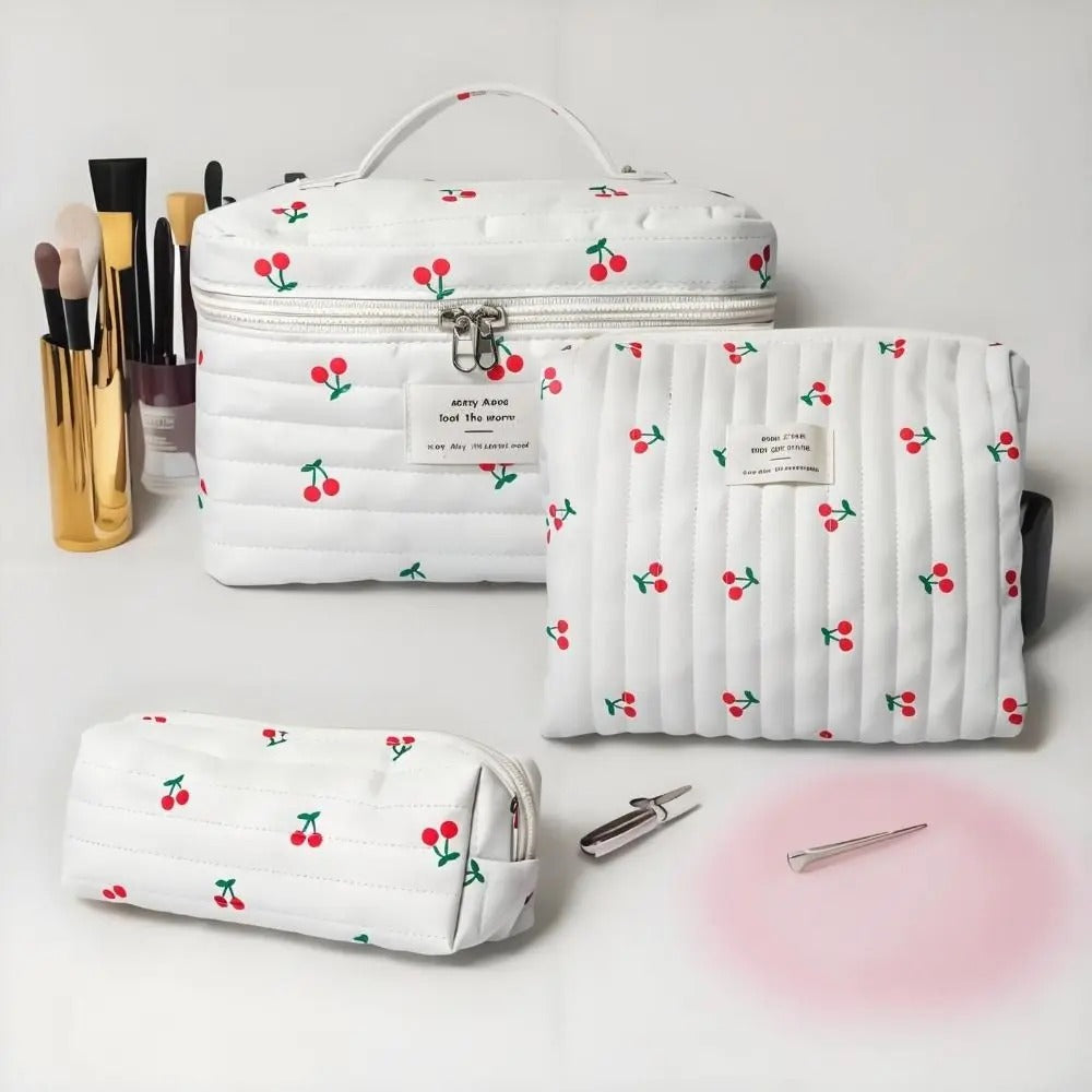 trousse-de-toilette-femme-grosses-cerises-lot