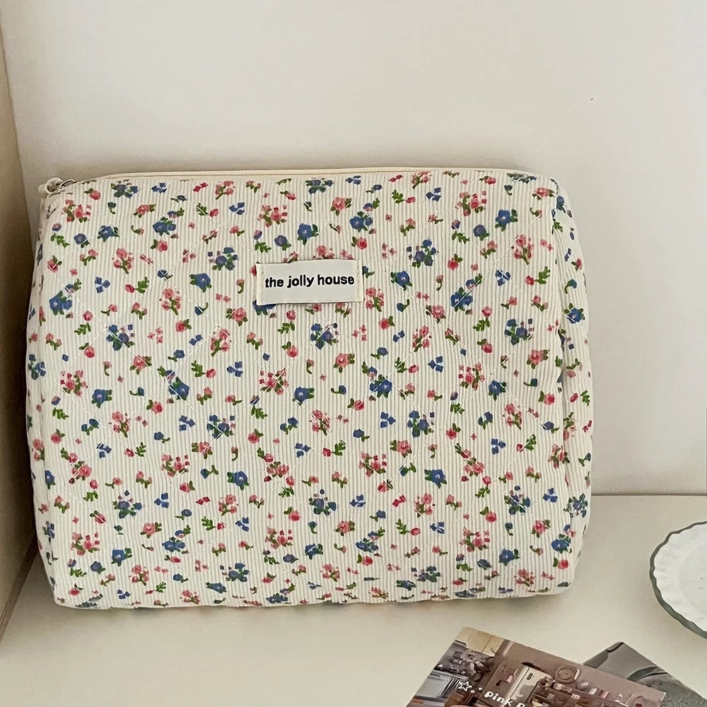 trousse-de-toilette-femme-retro-ensemble-moyen