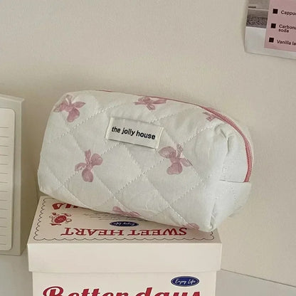 trousse-de-toilette-femme-rose-petit