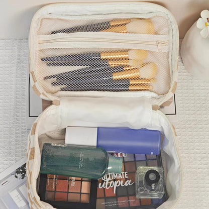 trousse-de-toilette-femme-velours-pratique