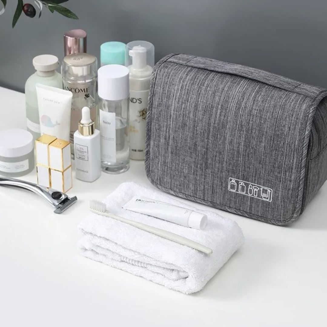 trousse-de-toilette-homme-grise-tendance