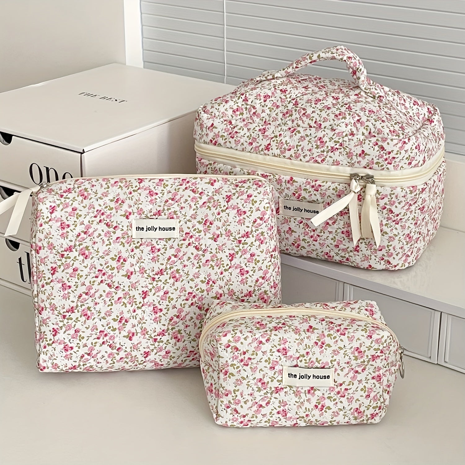 trousse-de-toilette-rose-et-vert